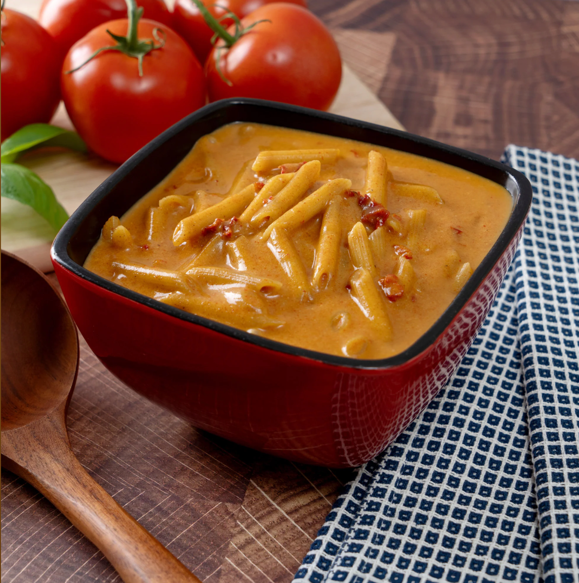 picture of tomato basil soup with pasta