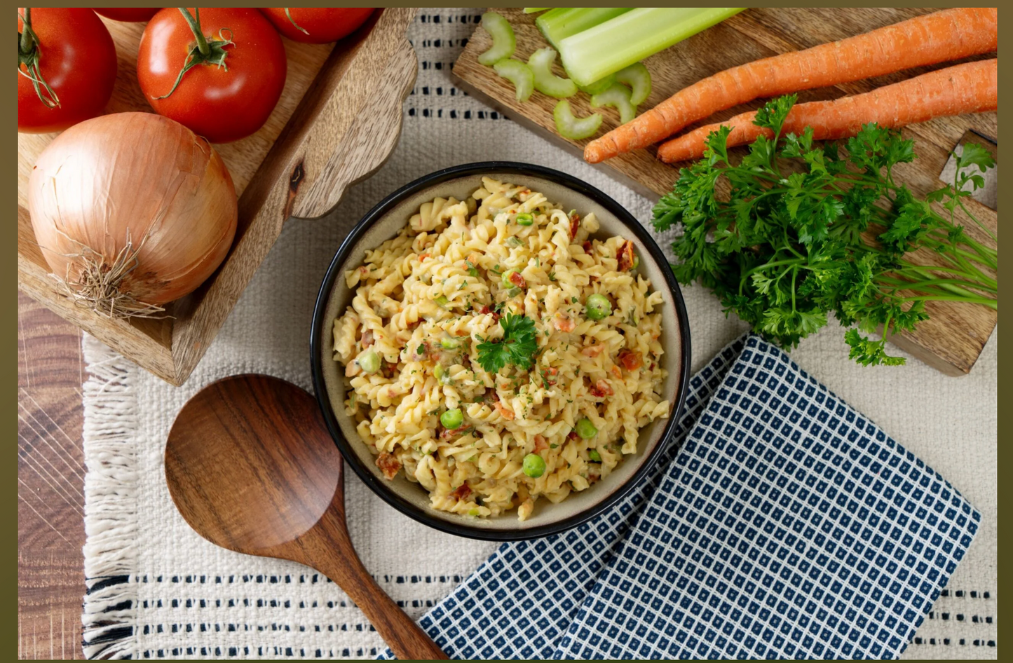 picture of creamy pasta and vegetables